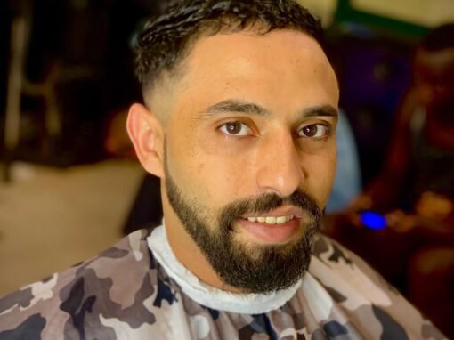 Modelagem de Barba com Navalha