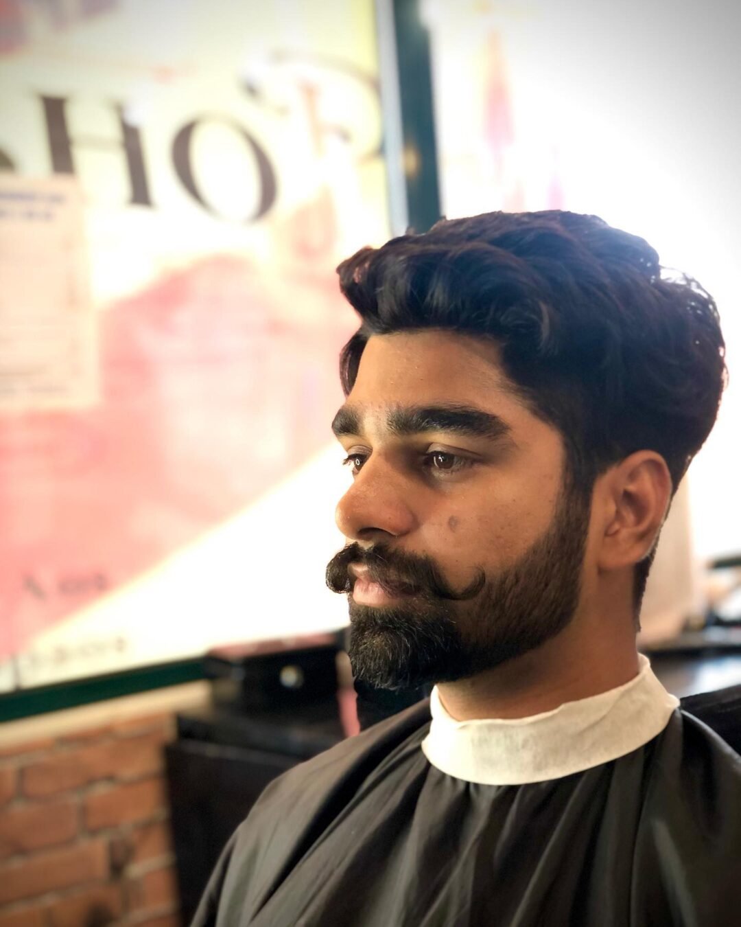 Bigode à Moda Antiga