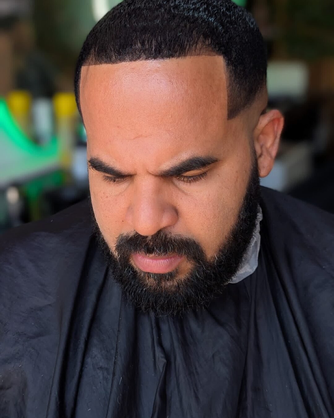 Coloração Discreta para Cobrir Brancos